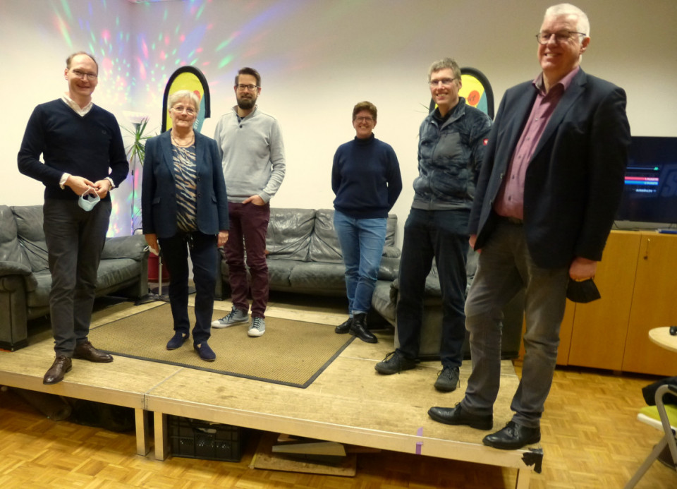 Beim CDA-Treffen in Nottuln u.a. dabei Mechthild Schiewerling (2.v.l.) und Sohn Matthias (3.v.l.) sowie Coesfelds CDA-Vorsitzender Valentin Merschhemke(l.)