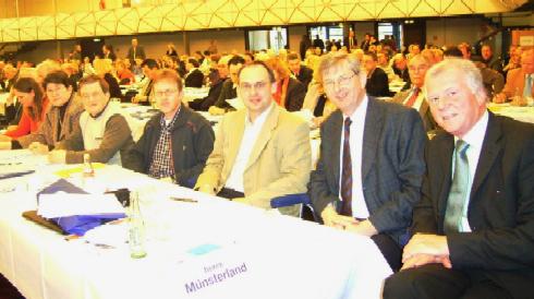 Die CDA des Kreises Coesfeld vertraten: P. Timmers (Dlmen), K. Schiewerling MdB (Nottuln), CDA Kreisvorsitzender R. Hericks, G. David (beide Dlmen), H. Sdfeld (Olfen), A. Willms, U. Freitag (beide Ldinghausen).